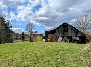 Timber Ridge Rd NW, Willis, VA 24380
