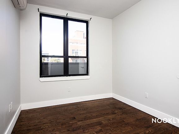 5th image of 489 Washington Ave #4