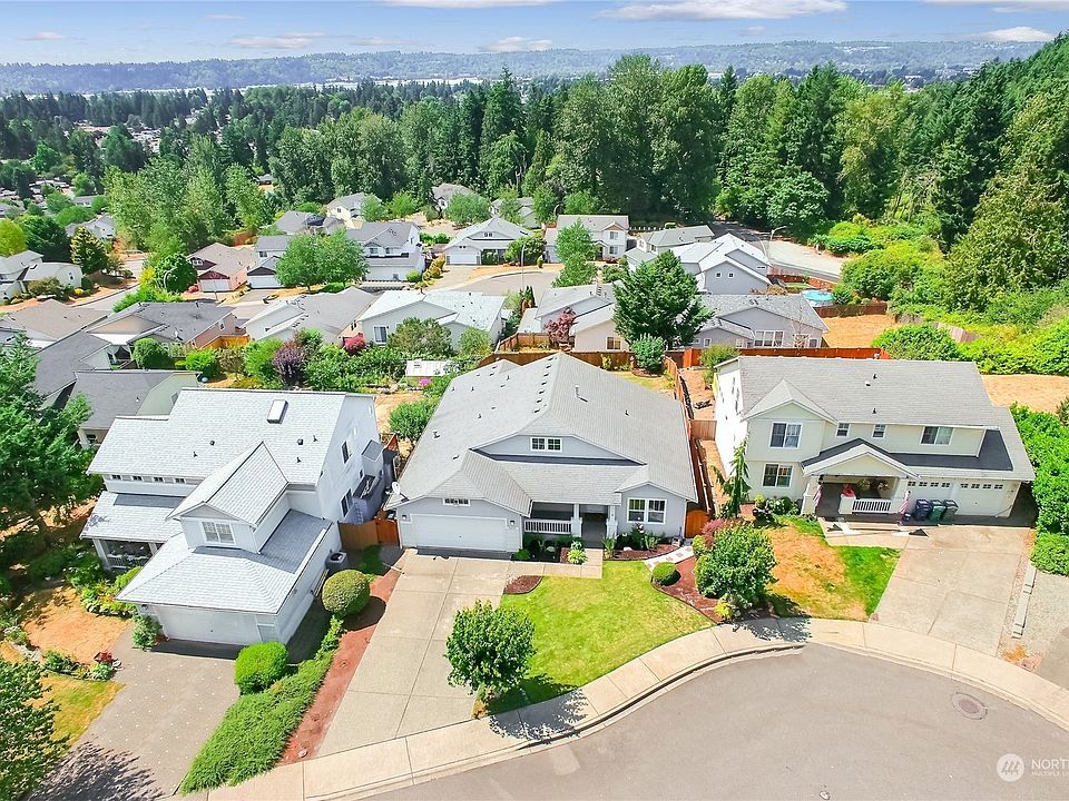 1st image of 2609 Court