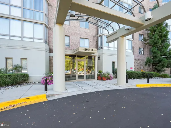 2901 S Leisure World Blvd Unit 424, Silver Spring, MD 20906