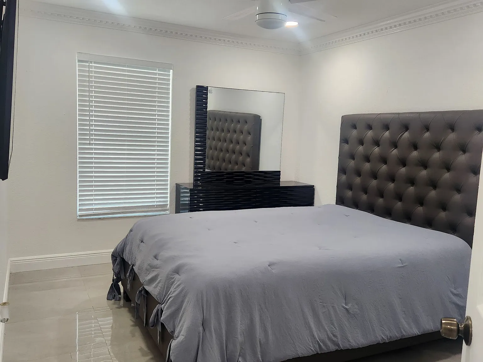 2 bed, 1.0 bath, 1000 sqft, $2,250 — Photo 4