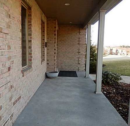 2nd image of 630 Rose Garden Ter