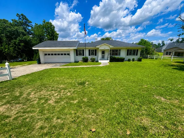 1856 Chestnut St, Orangeburg, SC 29115
