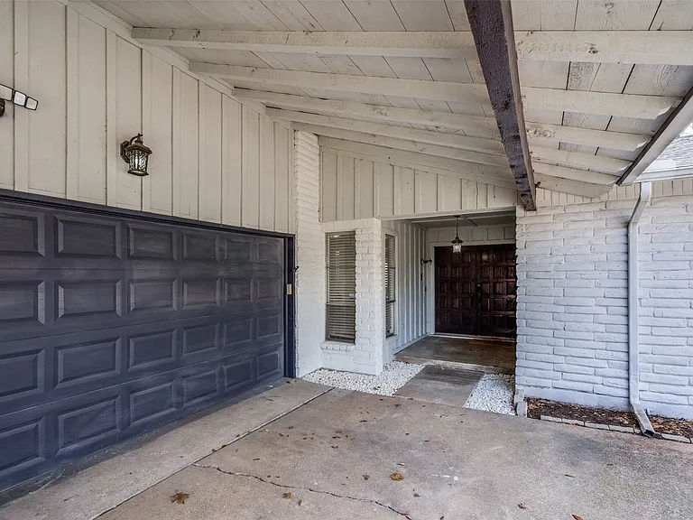 15642 Overmead Cir — Photo 24