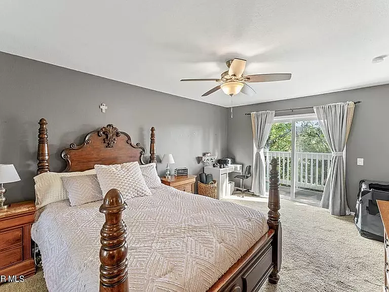 14961 Campus Park Dr #D — Photo 17