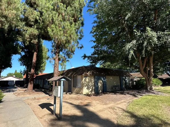481 Minnewawa Ave #101, Clovis, CA 93612