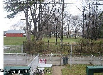 Backs to Park/Church