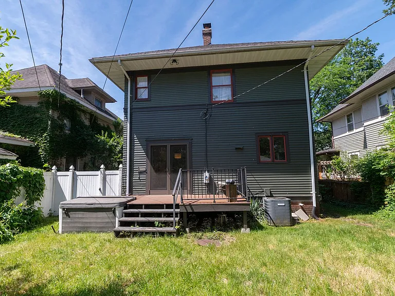 1106 Woodward Ave — Photo 33