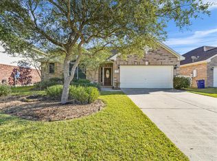 303 Blossomwood Dr, League City, TX 77573