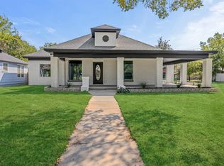 700 N Church St, Decatur, TX 76234