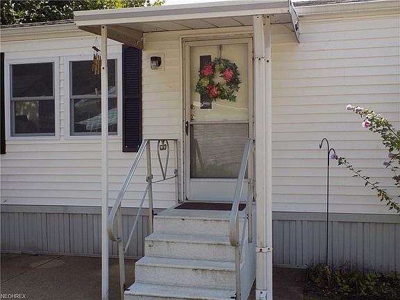 2nd image of 2627 Morningstar Dr