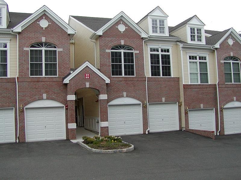 1st image of 8 ASHLEY COURT