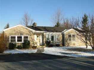 308 Greenview Dr, Lawrenceburg, KY 40342