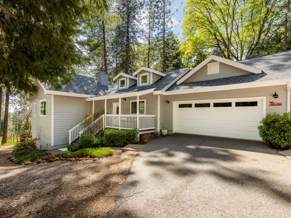 11852 Black Oak Dr, Nevada City, CA 95959