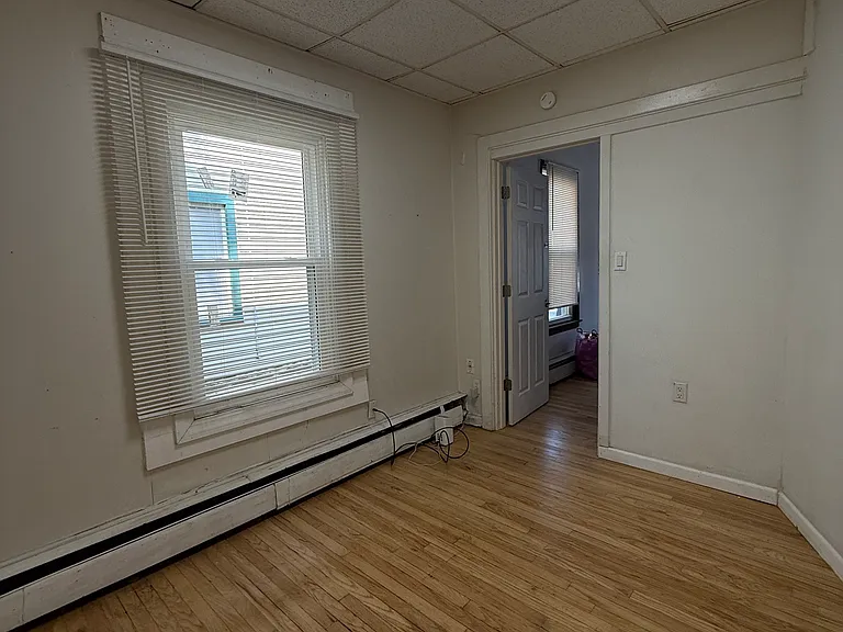 Olive St — Photo 11