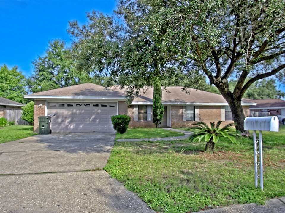 1st image of 2521 Tarkiln Oak Dr