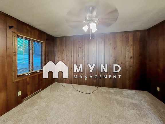 3rd image of 1511 Cedarwood Ln