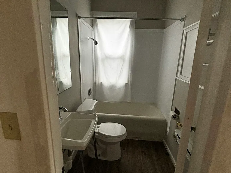 4700 SW Othello St #5 — Photo 12