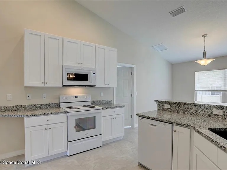 426 Lanfair Ave — Photo 17