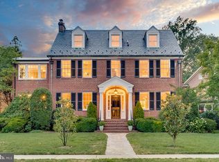 6118 Vernon Ter, Alexandria, VA 22307