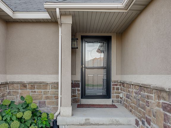 4th image of 2359 N 2350 W