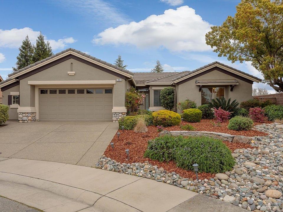 1st image of 235 Wisteria Ct