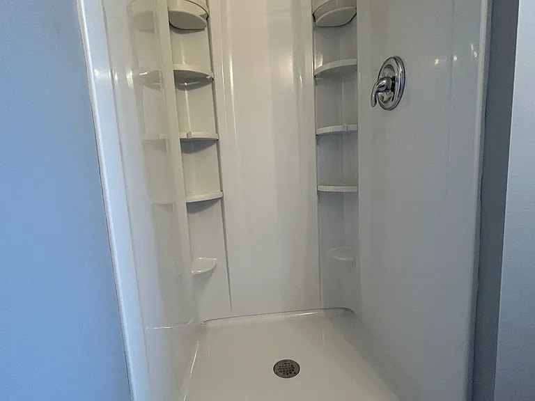 63 Torrington Ave — Photo 15