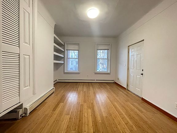 3rd image of 212 Delaware Ave #1E