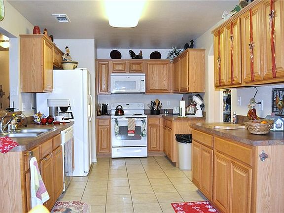 5th image of 2717 Dakota Cir