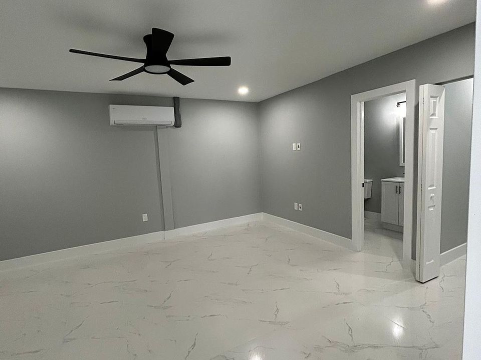 Bedroom, Walking Closet, Bathroom