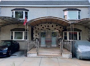 2813 Collis Pl #2, Bronx, NY 10465