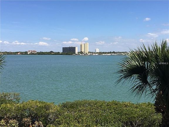 3rd image of 8021 Sailboat Key Blvd S APT 204
