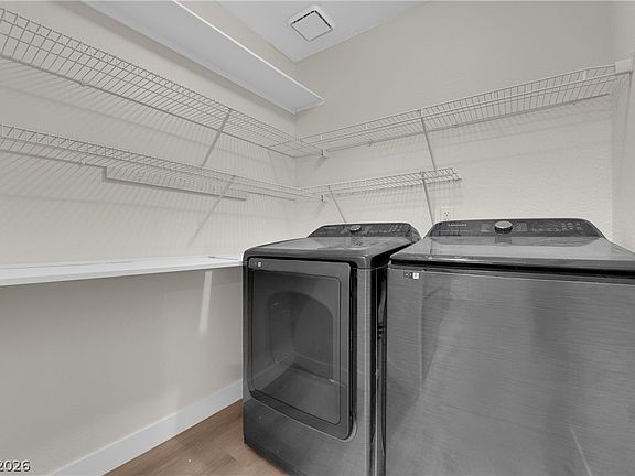 3rd image of 2133 Willowbury Dr Unit A