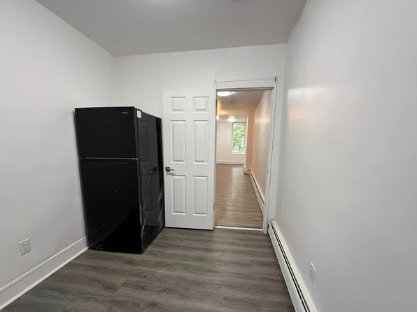 3469 Kennedy Boulevard image 3 of 5