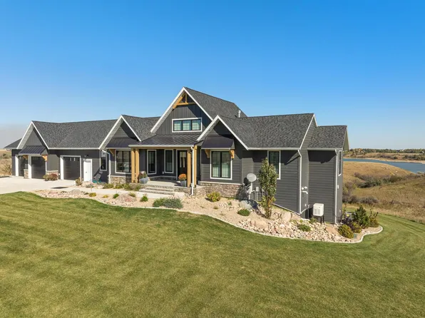 1344 42k Ave NW, Garrison, ND 58540