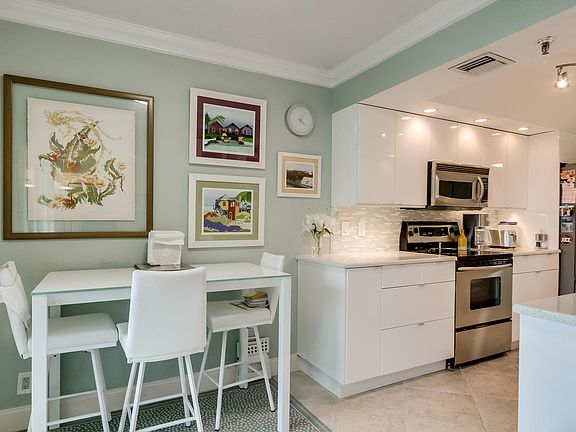 Home For Sale In Boca West
