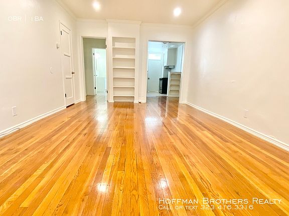 3rd image of 508 N Normandie Ave #1