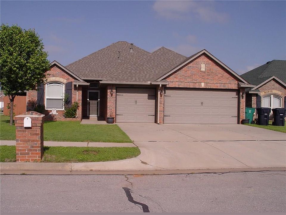 1st image of 4901 Fawn Run Dr