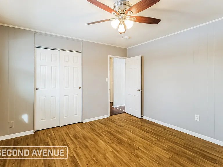 2659 Niagara St — Photo 13