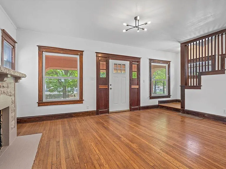3619 Benton Blvd — Photo 4