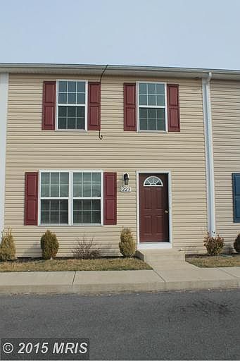 1st image of 223 Kadies Ln