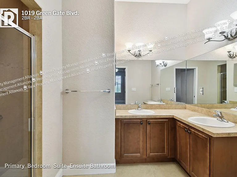 1019 Green Gate Blvd — Photo 10