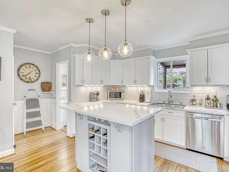 113 E Taylor Run Pkwy — Photo 9