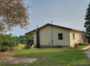 76 Davis Rd, Mio, MI 48647