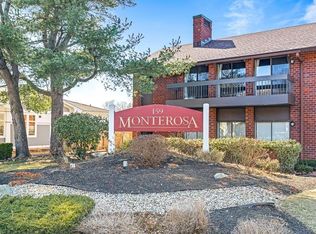 159 Main St APT 37A, Stoneham, MA 02180