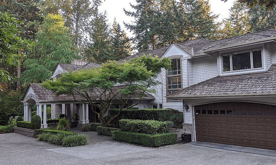 2nd image of 13507 157th Ct NE