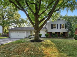 306 Providence Dr, Ballwin, MO 63011