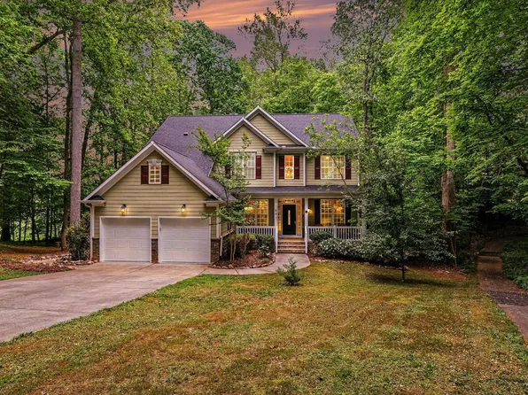 306 Woodlawn Dr, Hillsborough, NC 27278