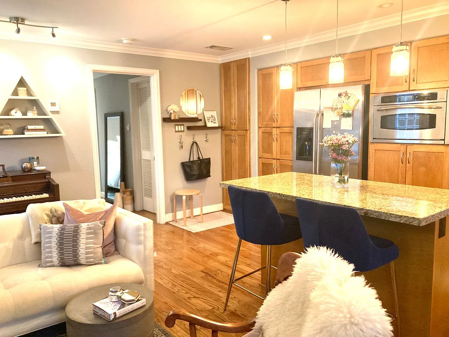 Updated 1/1 in the Heights! — Photo 1