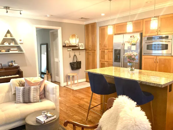 1447 Heights Blvd APT 220, Houston, TX 77008